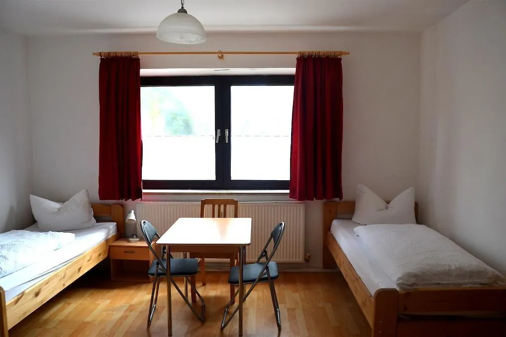 Gastehaus Sebastian Guest House Erding