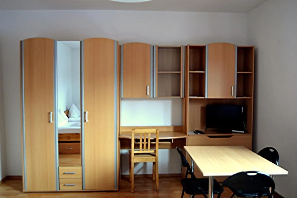 Gastehaus Sebastian Guest House Erding 0*,